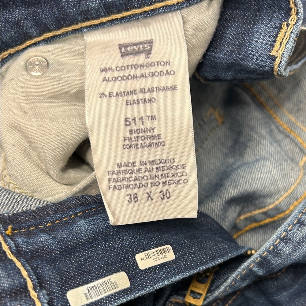 Levi's Classic Straight skinny Denim Jeans - Picture 2 of 5